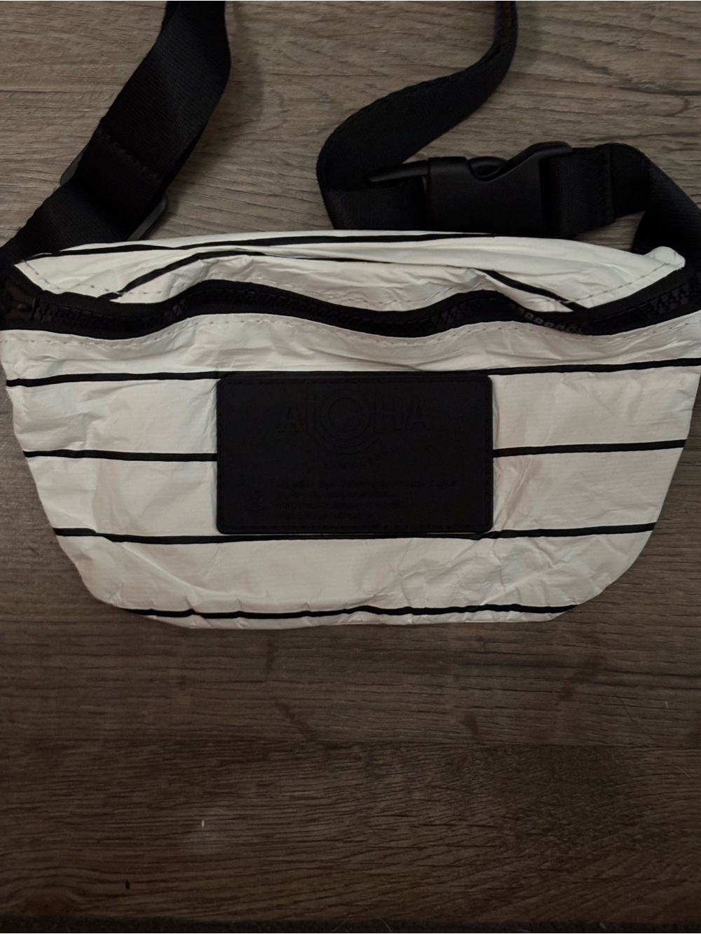 Aloha Collection Hip Pack - Picture 1 of 3